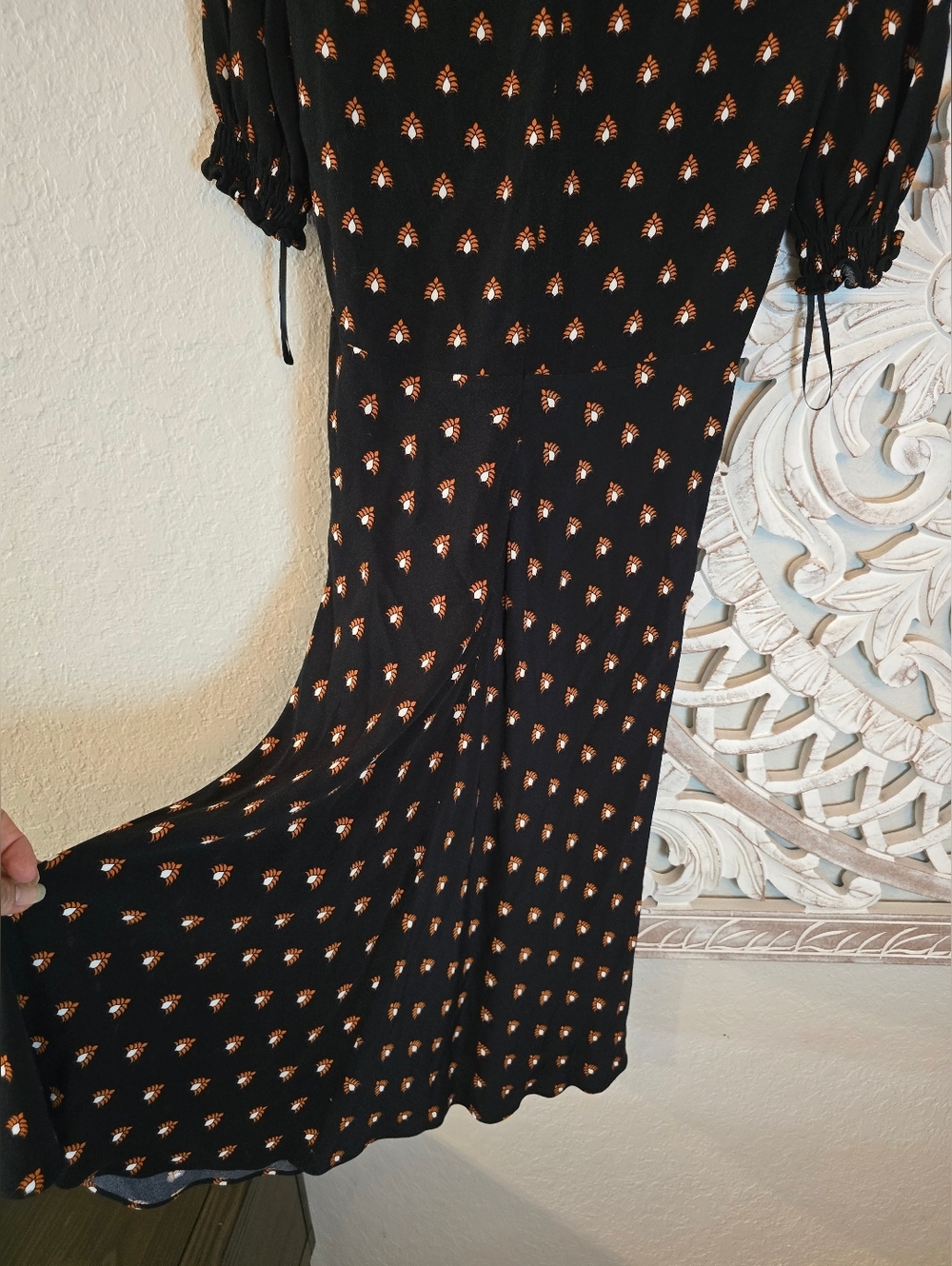 Diane Von Furstenberg Women's V Neck Puffed Short Sleeves Midi Dress 0 - Picture 9 of 11